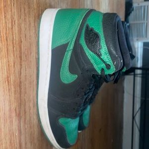 Jordan 1 pine green